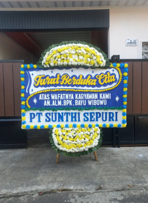 Papan Bunga Duka di Piyaman
